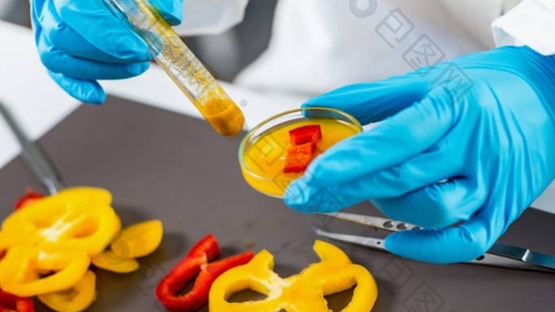 休闲食品加盟，如何挑选靠谱品牌？**